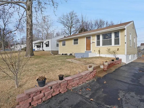 8843 Kathlyn Dr, Saint Louis, MO 63134