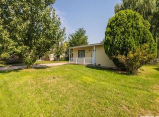 910 N Laverde Ave, Layton, UT 84041
