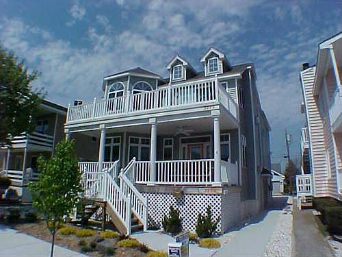 1st image of 3226 Haven Ave