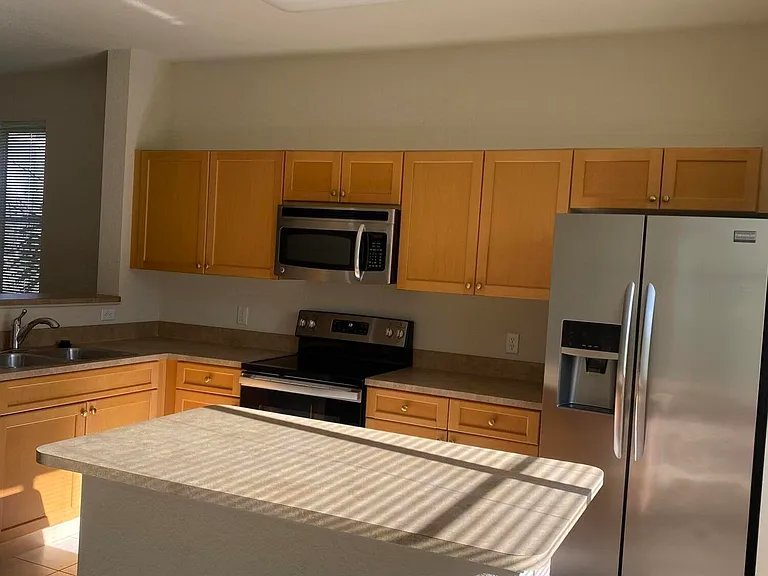 11015 Legacy Ln — Photo 10
