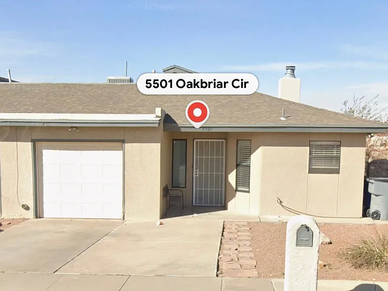 5501 Oakbriar Cir #5501 — Photo 1