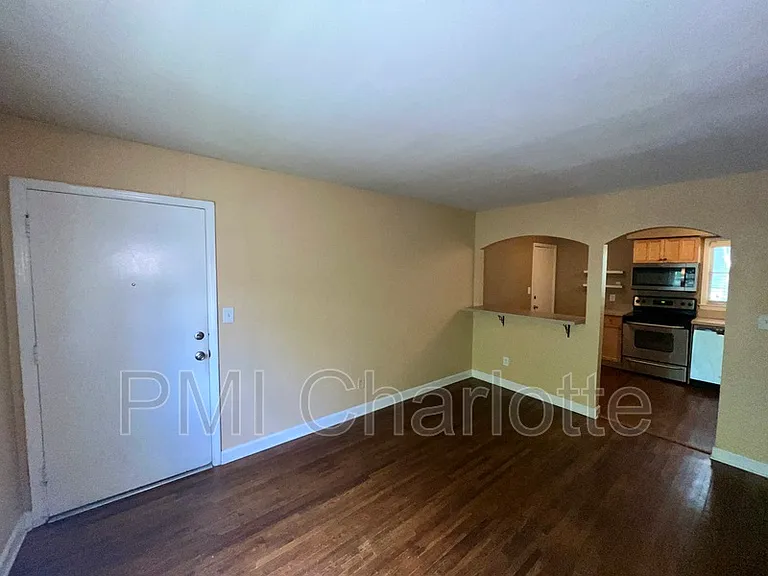4317 Walker Rd #E — Photo 6