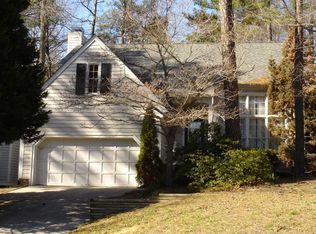 100 McIntire Ln, Cary, NC 27513