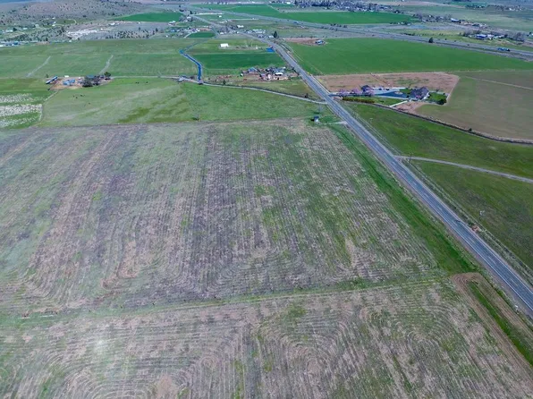 10867 Old Highway 99, Grenada, CA 96038