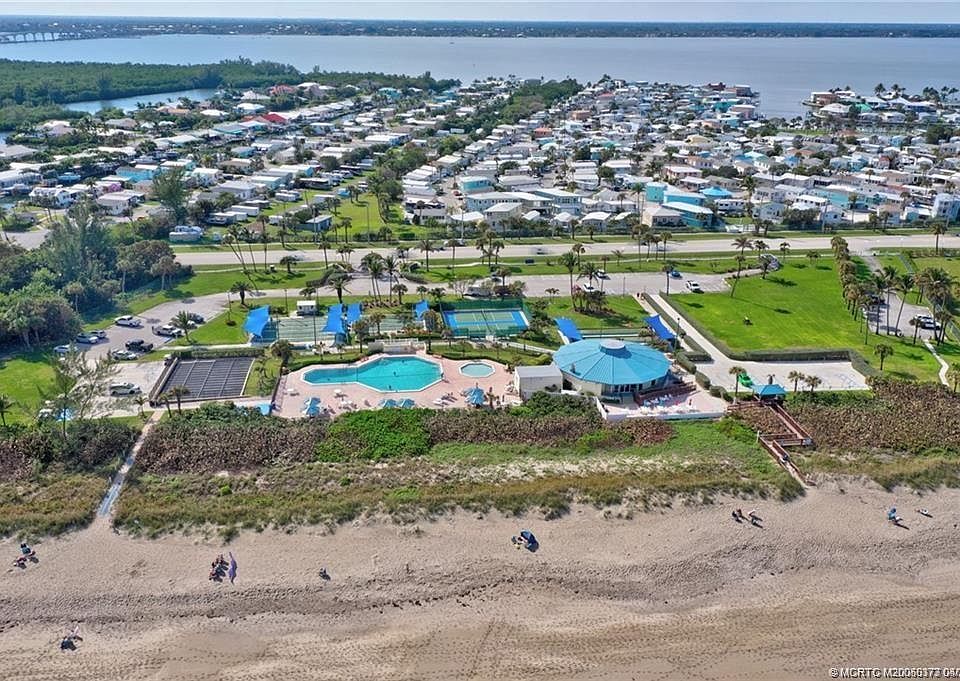 2nd image of 10725 S Ocean Drive