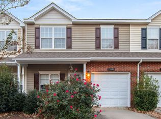15546 Stronvar House Ln, Charlotte, NC 28277
