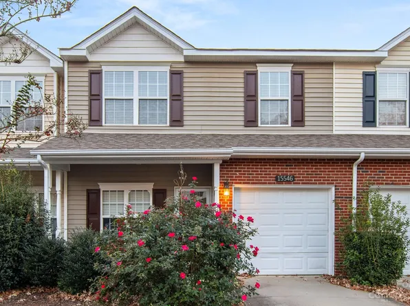 15546 Stronvar House Ln, Charlotte, NC 28277