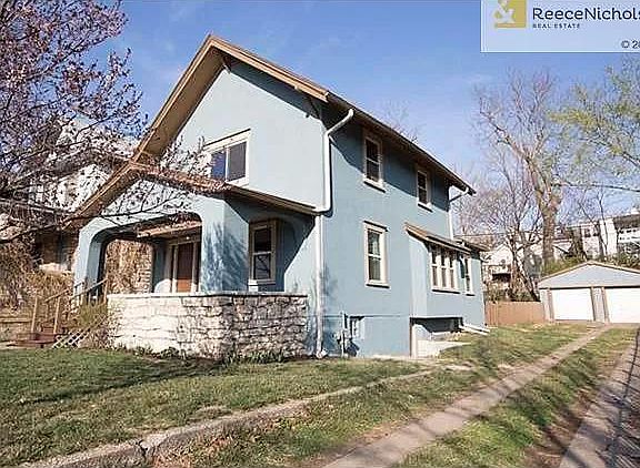 2nd image of 4019 Kenwood Ave