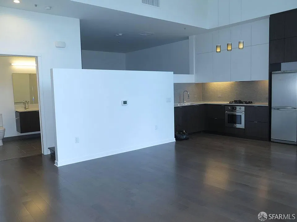 1788 Clay St #101