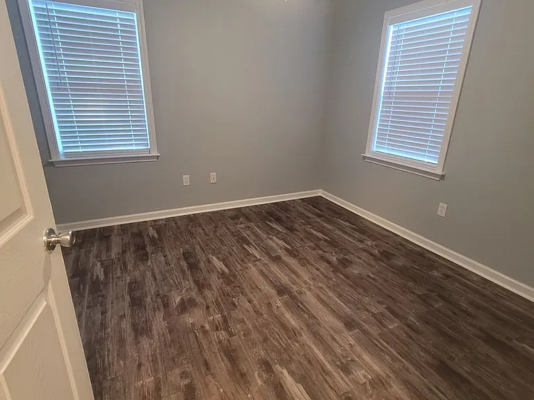5132 Greenville Loop Rd #B — Photo 19