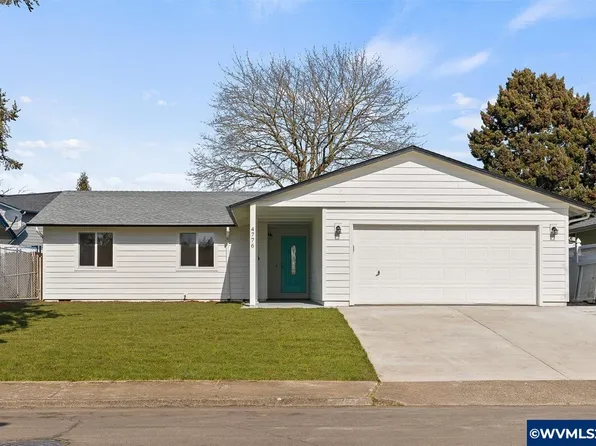 4776 Whitman Cir NE, Salem, OR 97305