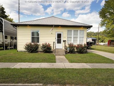 105 9th Ave, South Charleston, WV, 25303