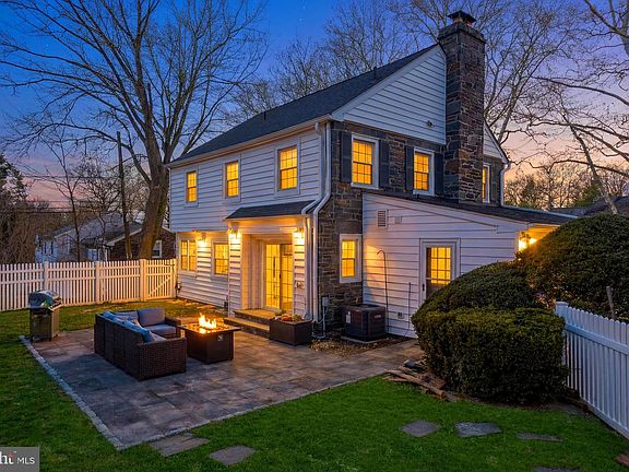 5th image of 1208 Andover Rd