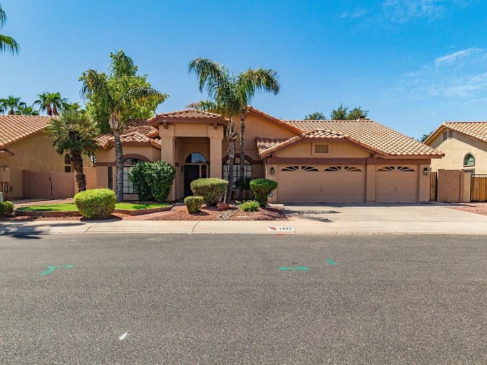 1st image of 1425 W Iris Dr