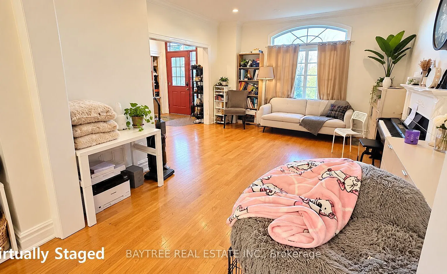 4 bed, $4,000 — Photo 4