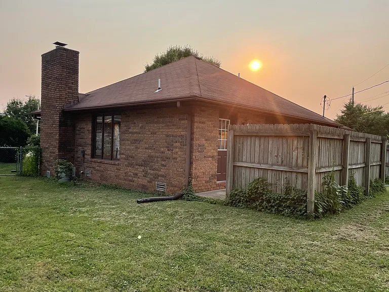 4034 S Miranda Ct — Photo 3