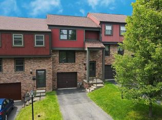 527 Hunting Creek Rd, Canonsburg, PA 15317