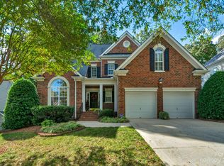 13852 Ballantyne Meadows Dr, Charlotte, NC 28277