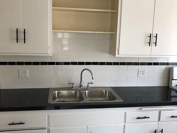 5th image of 242 Atlantic Ave APT 10