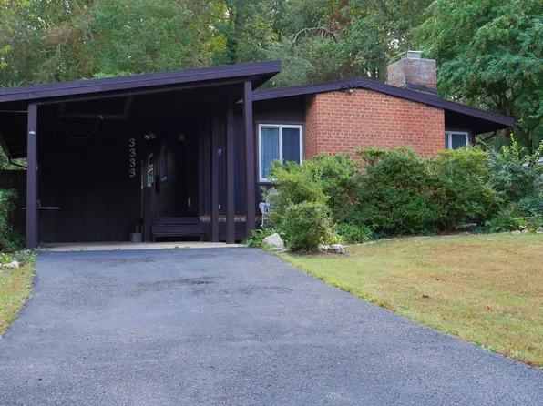 3333 Hemlock Dr, Falls Church, VA 22042