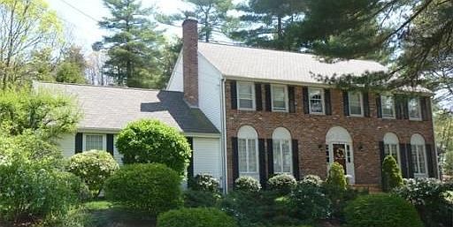 2nd image of 45 Blueberry Ln