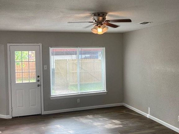5th image of 1225 Churing Dr