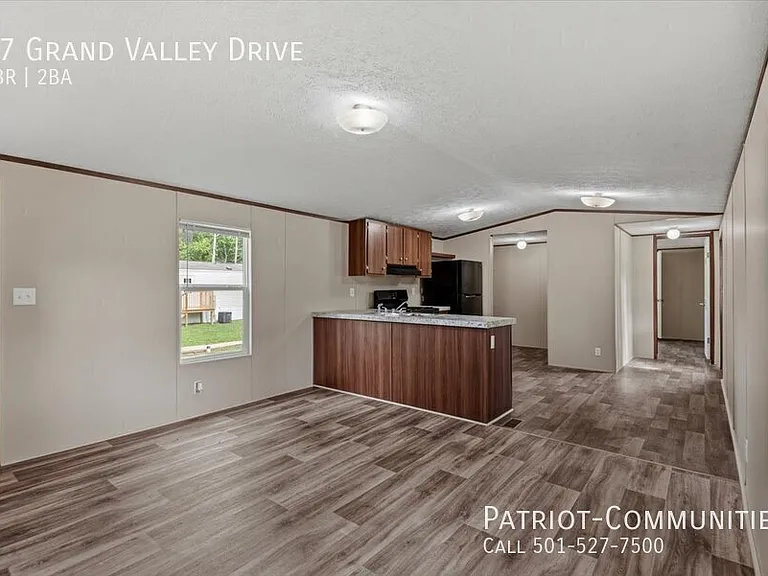 17 Grand Valley Dr — Photo 7