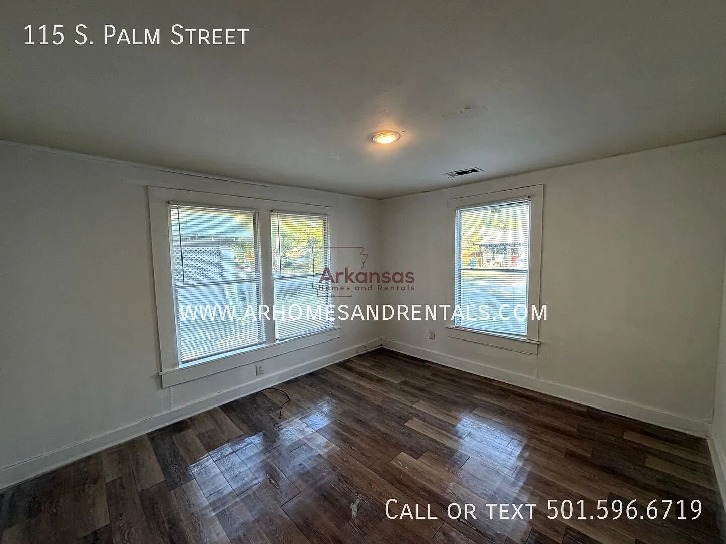1/2 Off First Month's Rent! ~ 115 S. Palm Street - 2 Bedrooms | 1 Bathrooms — Photo 3