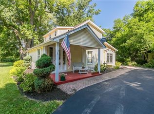 1990 Penfield Rd, Penfield, NY 14526