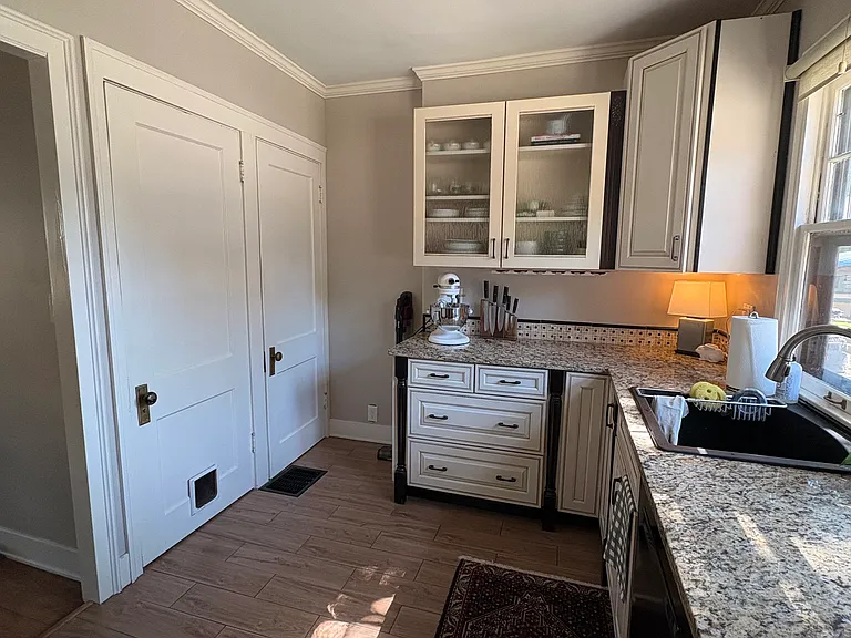 117 Benjamin Ave SE — Photo 5