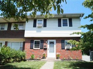 2227 Grove St, Allentown, PA 18104