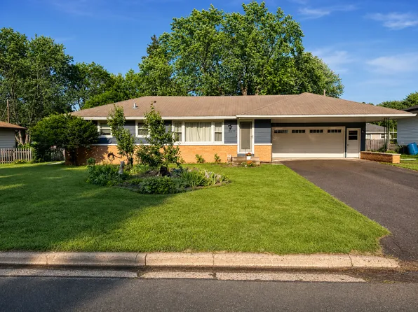 5948 Cavell Ave N, New Hope, MN 55428