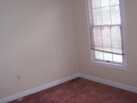 4th image of 1 Gwynedd Ln