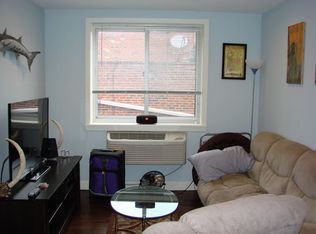3136 47th St APT 2E, Astoria, NY 11103