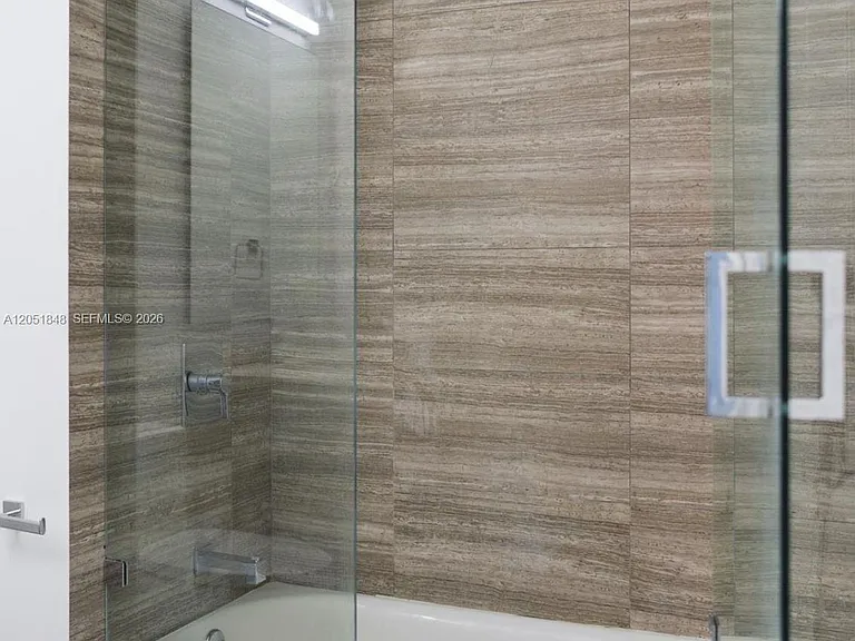 1010 Brickell Ave #3210 — Photo 4