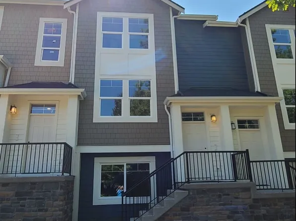 12010 NE 194th Court #C, Bothell, WA 98011