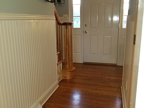 2nd image of 122 Honora Dr