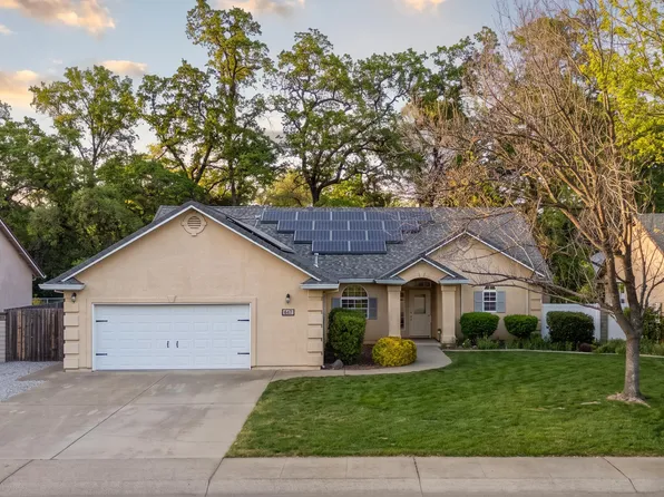 647 Olympic St, Redding, CA 96003