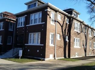 8457 S Marquette Ave, Chicago, IL 60617