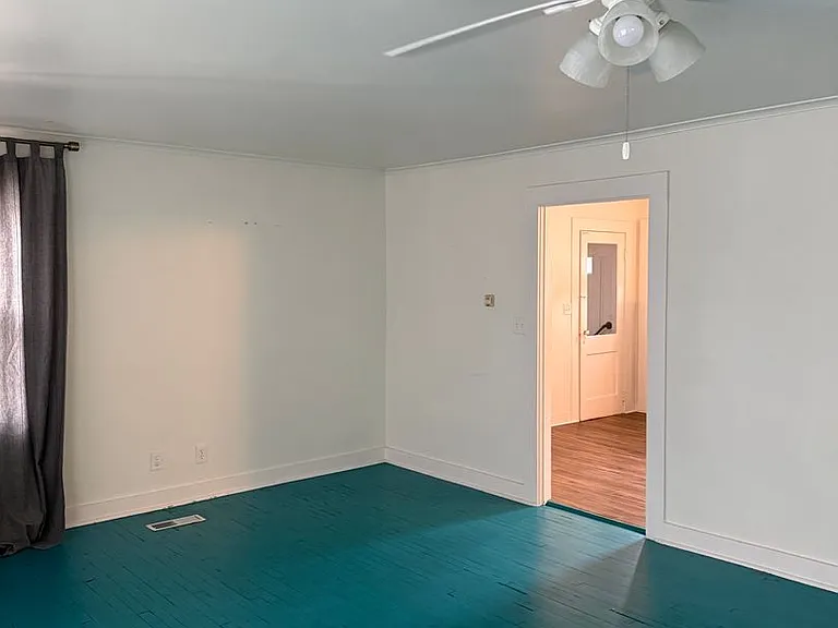 1357 S Florence Ave — Photo 6