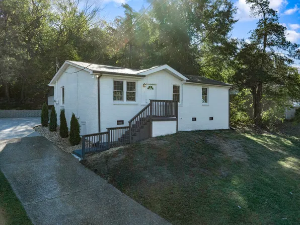 204 Dabney Dr, Franklin, TN 37064