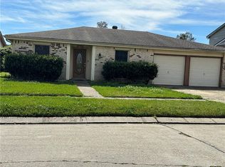 3829 Mercer Ln, Harvey, LA 70058