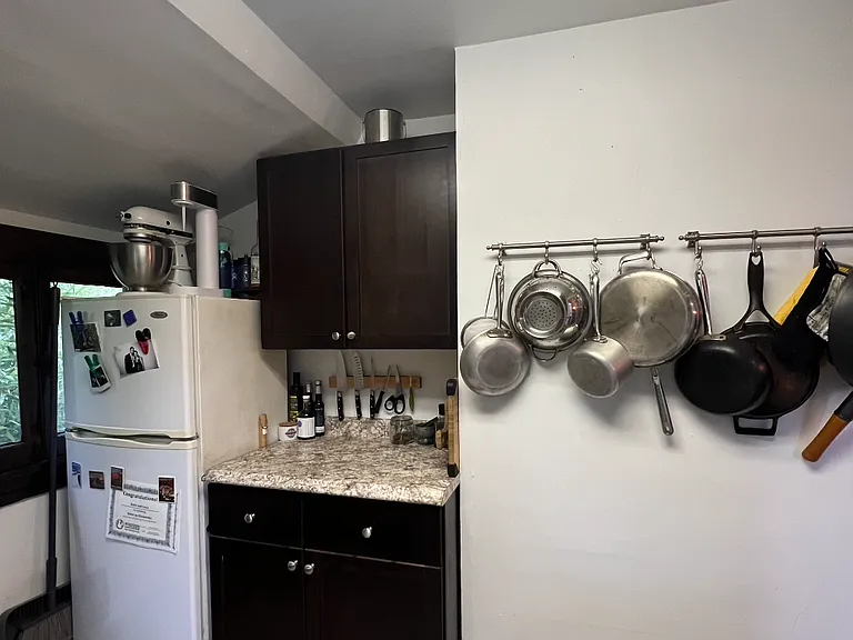 1036 Beechwood Blvd #1 — Photo 8