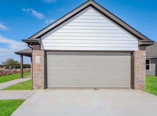 2512 Rosewood Ln, El Reno, OK 73036
