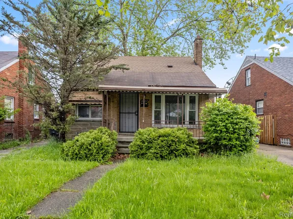 16867 Carlisle St, Detroit, MI 48205