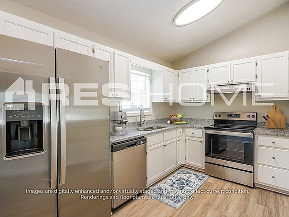 3rd image of 120 Betty Ln