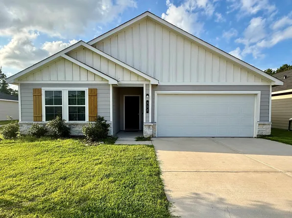 302 Del Monte Dr, Huntsville, TX 77320