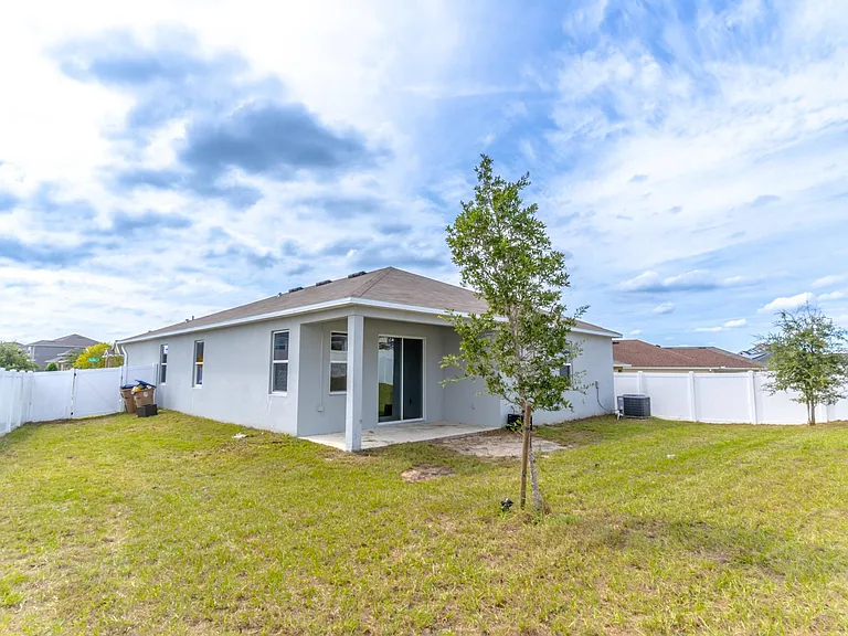 2572 Biscotto Cir — Photo 32