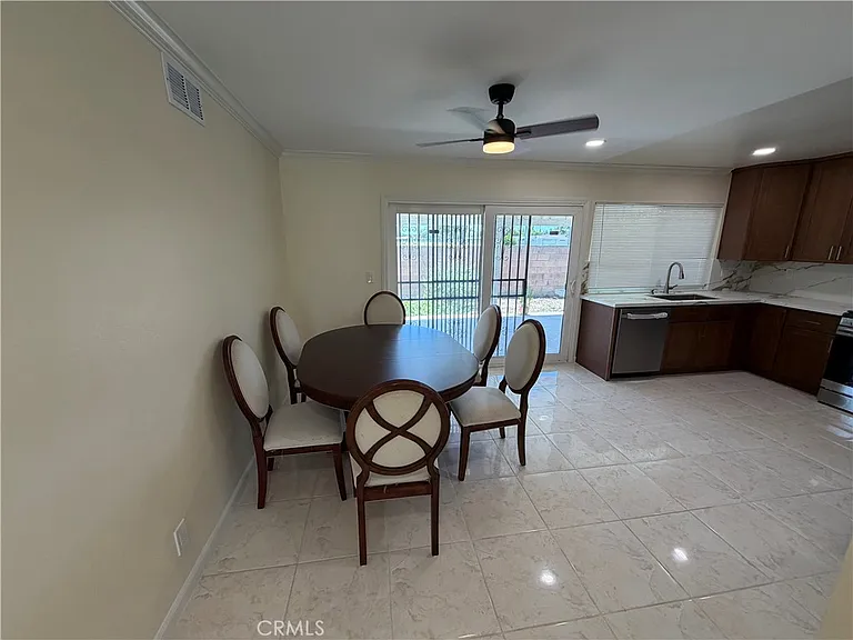 11510 Bertha St — Photo 41