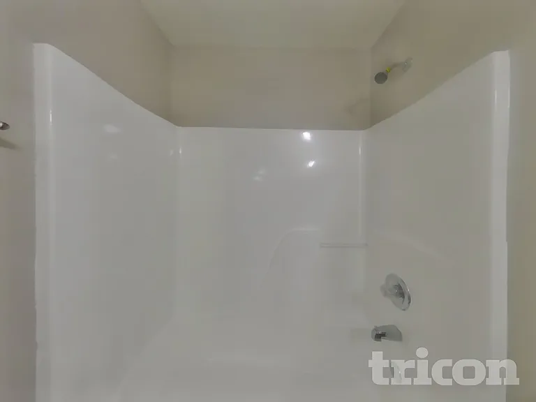 13600 N Ayrshire Cir — Photo 15